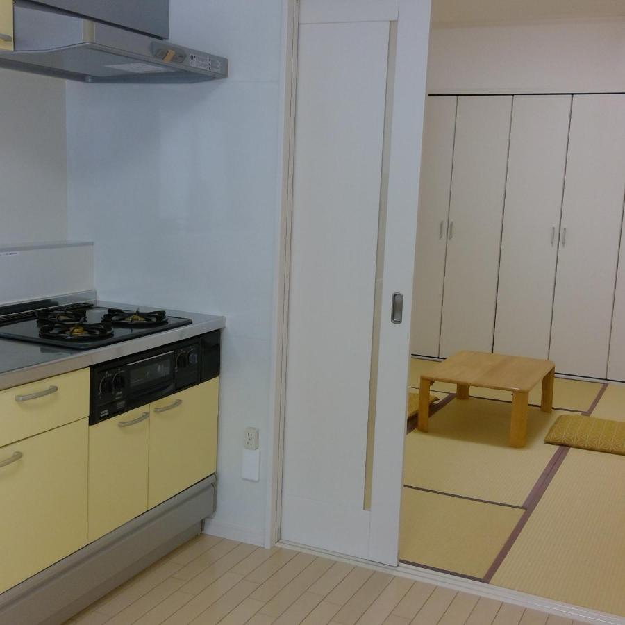 Across Omoromachi Naha Aparthotel Exterior photo