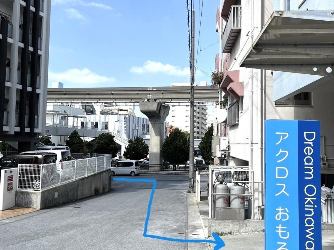 Across Omoromachi Naha Aparthotel Exterior photo